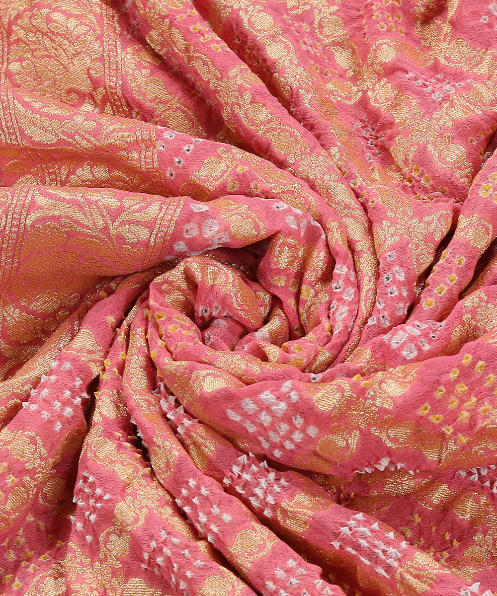 Handloom_Light_Pink_Pure_Georgette_Banarasi_Bandhej_Dupatta_With_Zari_Jaal_WeaverStory_05