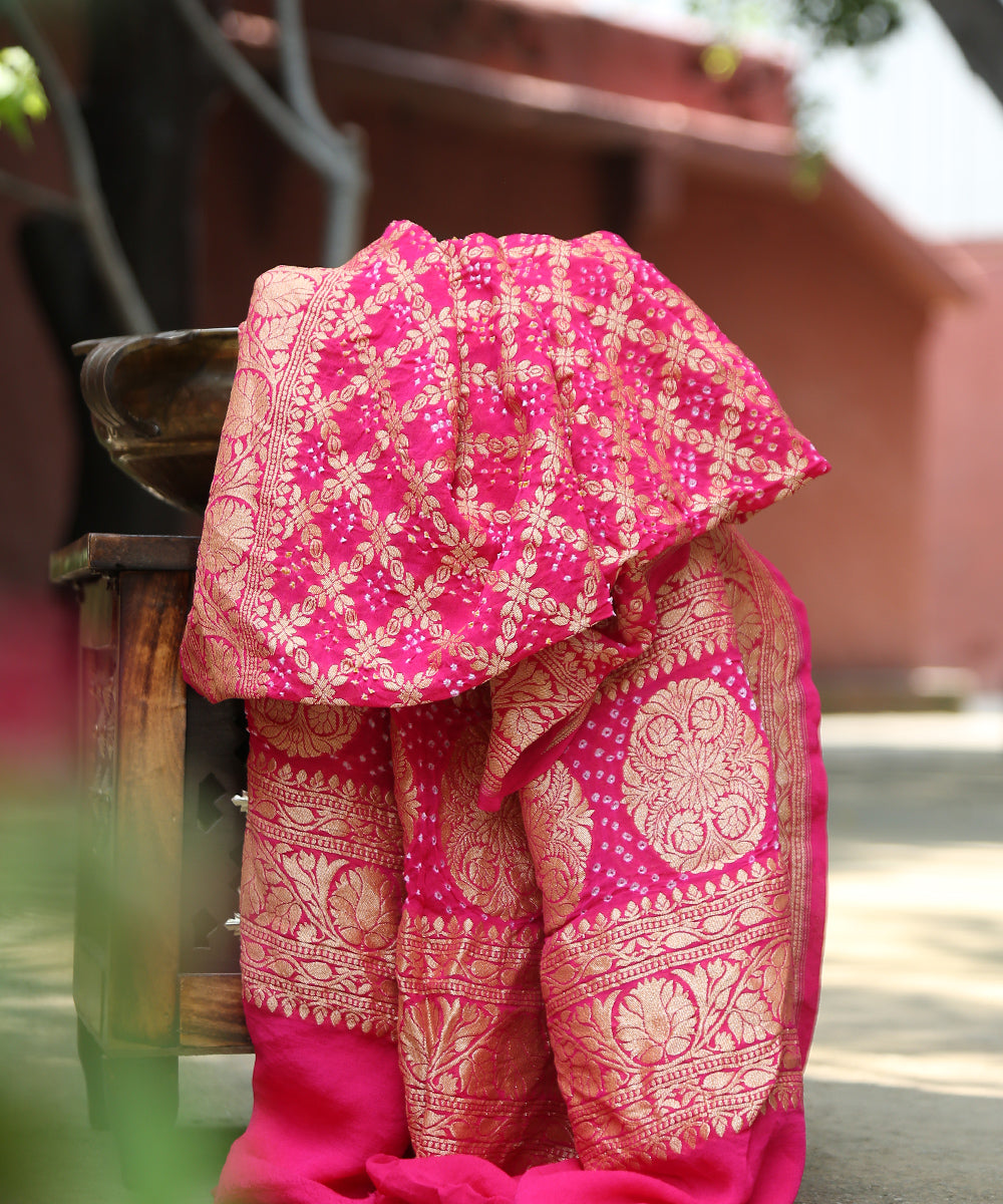 Pink_Handloom_Pure_Georgette_Banarasi_Bandhej_Dupatta_With_Cutwork_Weave_WeaverStory_01