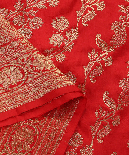 Handloom_Red_Pure_Katan_Silk_Banarasi_Dupatta_With_Kadhwa_Jaal_WeaverStory_04