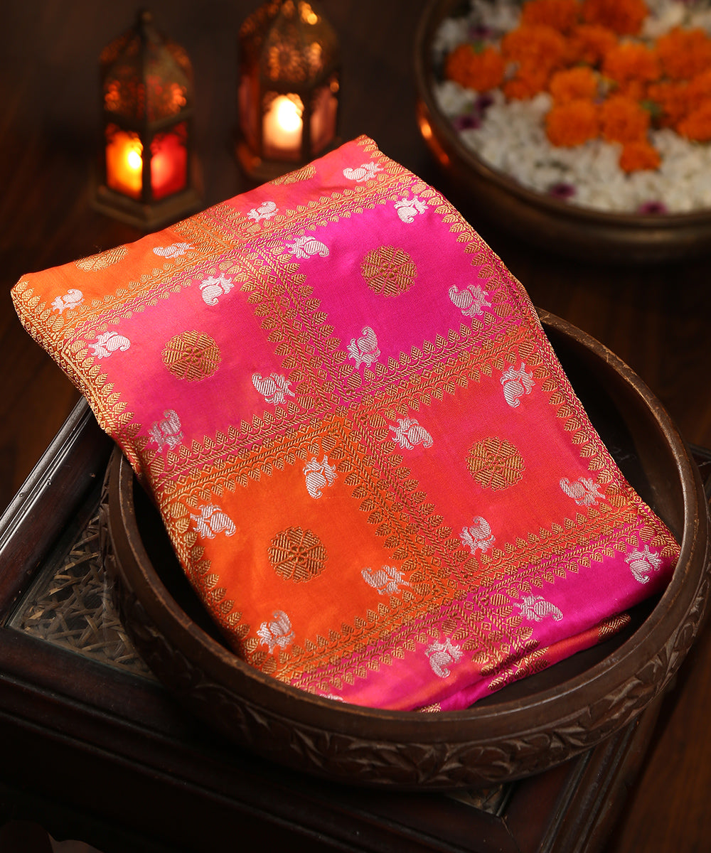 Handloom_Orange_And_Pink_Pure_Katan_Silk_Chowkdi_Rangkaat_Banarasi_Dupatta_WeaverStory_01