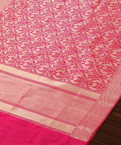 Handloom_Rani_Pink_Pure_Katan_Silk_Shikargah_Banarasi_Dupatta_WeaverStory_03