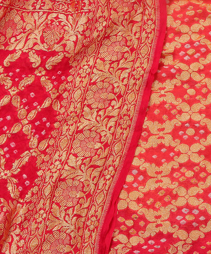 Coral_Peach_And_Pink_Ombre_Dyed_Handloom_Pure_Georgette_Banarasi_Bandhej_Dupatta_WeaverStory_04
