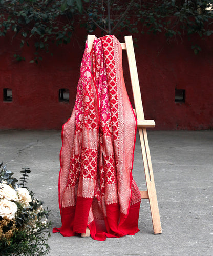 Red_And_Pink_Handloom_Ombre_Dyed_Pure_Georgette_Banarasi_Bandhej_Dupatta_WeaverStory_01