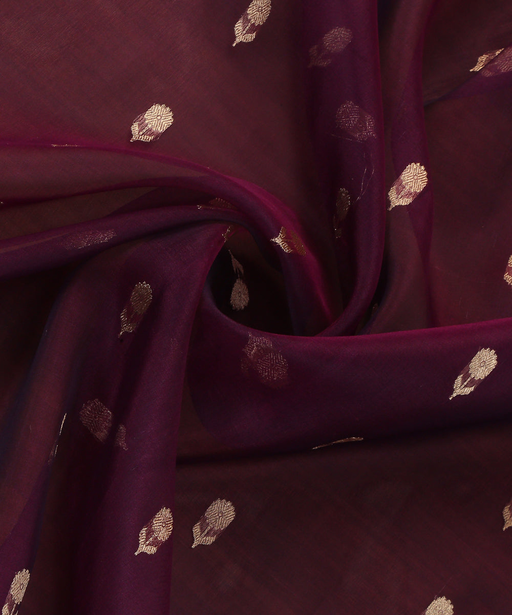 Purple_Handloom_Pure_Kora_Silk_Banarasi_Dupatta_With_Kadhwa_Sona_Rupa_Boota_WeaverStory_04