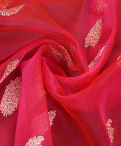 Handloom_Hot_Pink_Pure_Kora_Silk_Banarasi_Dupatta_With_Kadhwa_Sona_Rupa_Boota_WeaverStory_04