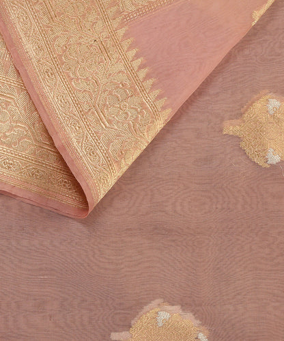 Light_Pink_Handloom_Pure_Kora_Silk_Banarasi_Dupatta_With_Kadhwa_Sona_Rupa_Boota_WeaverStory_04