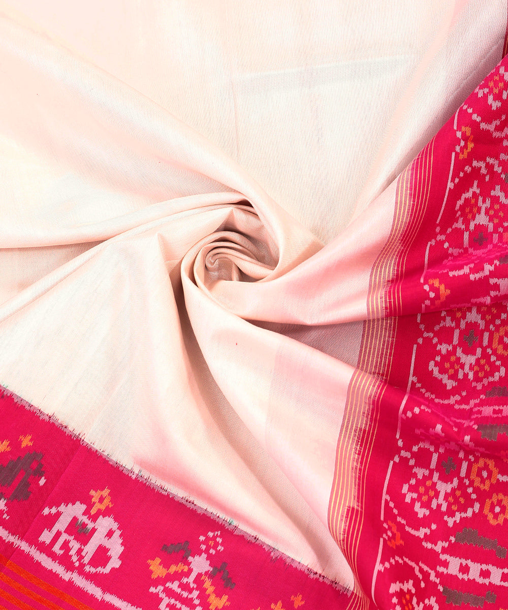 Handloom_Pink_And_White_8_Ply_Pure_Mulberry_Silk_Ikat_Patola_Dupatta_With_Geometric_Border_WeaverStory_05