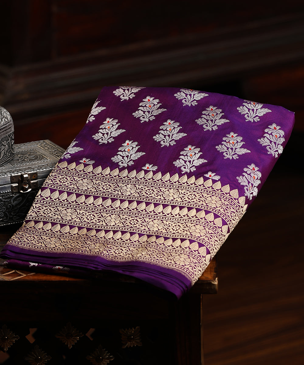 Purple_Handloom_Pure_Katan_Silk_Banarasi_Dupatta_With_Silver_Zari_Meenakari_Boota_And_Kadhwa_Border_WeaverStory_01