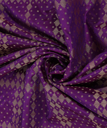 Handloom_Purple_Pure_Katan_Silk_Banarasi_Dupatta_With_All_Over_Zari_Pattern_And_Kadhwa_Border_WeaverStory_05