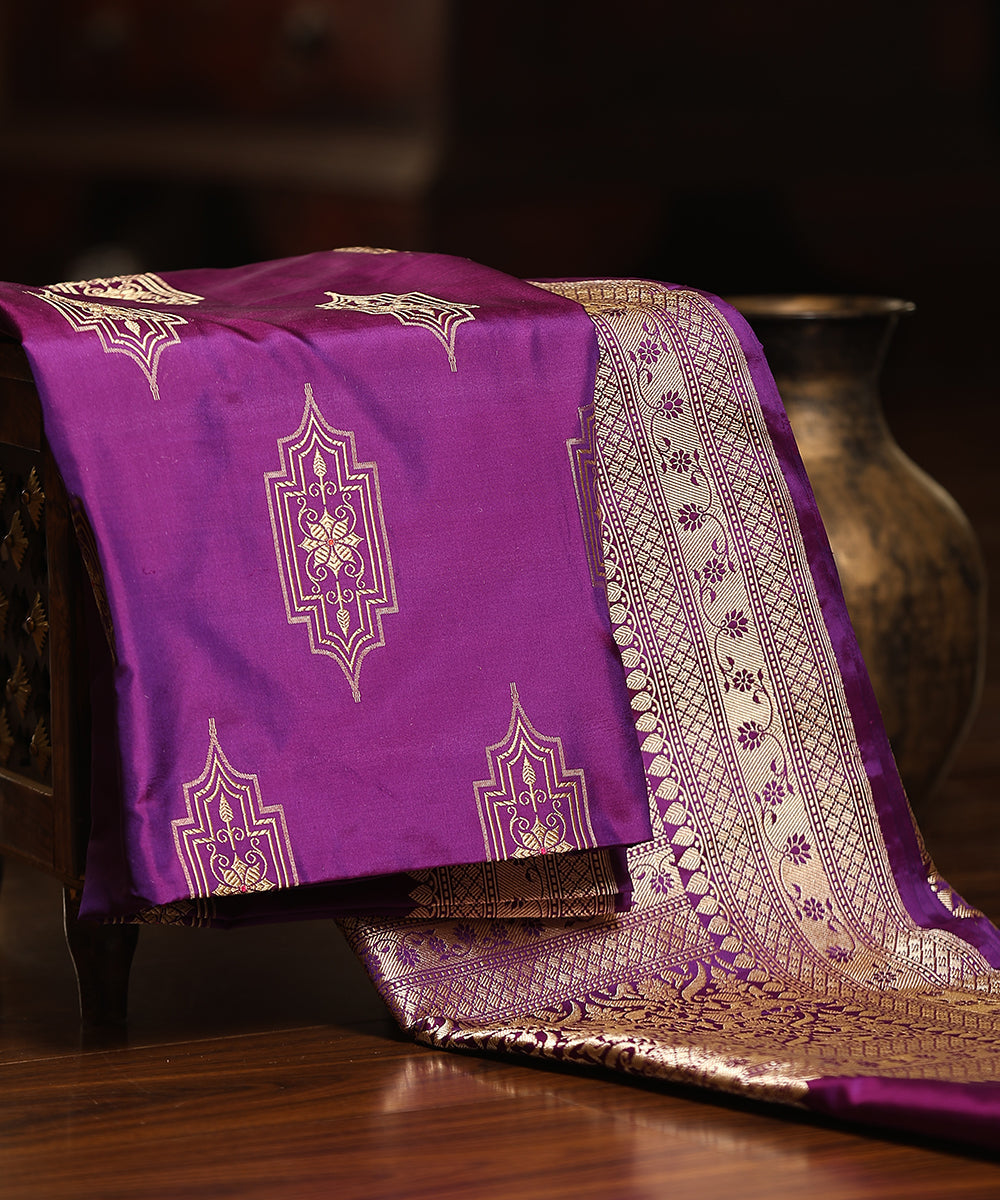 Handloom_Purple_Pure_Katan_Silk_Banarasi_Dupatta_With_Kadhwa_Border_WeaverStory_01