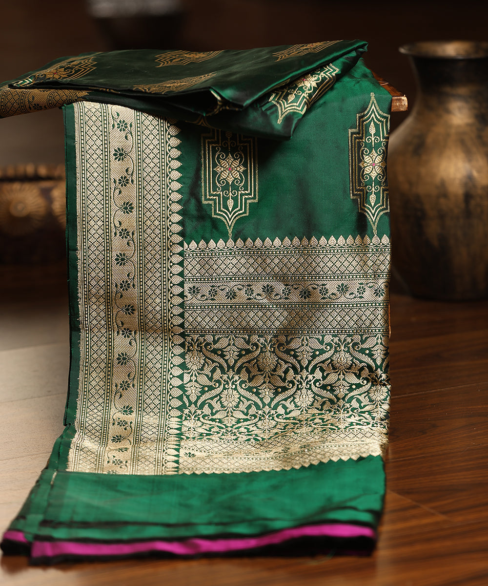 Green_Handloom_Pure_Katan_Silk_Banarasi_Dupatta_With_Boota_And_Kadhwa_Border_WeaverStory_01