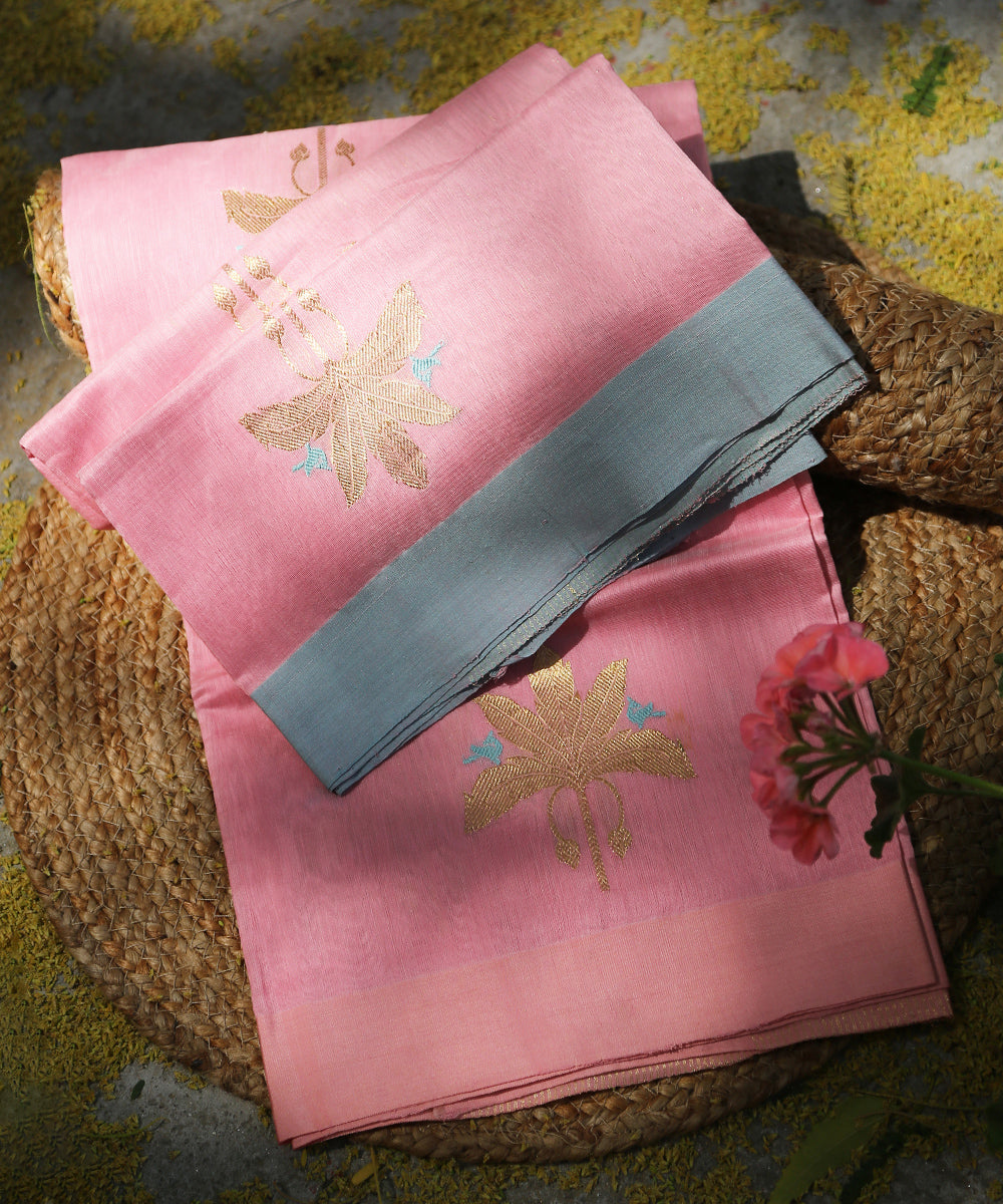 Handloom_Light_Pink_Cotton_Silk_Chanderi_Eknaliya_Dupatta_With_Gold_Leaf_Motif_and_Birds_Motif_WeaverStory_01