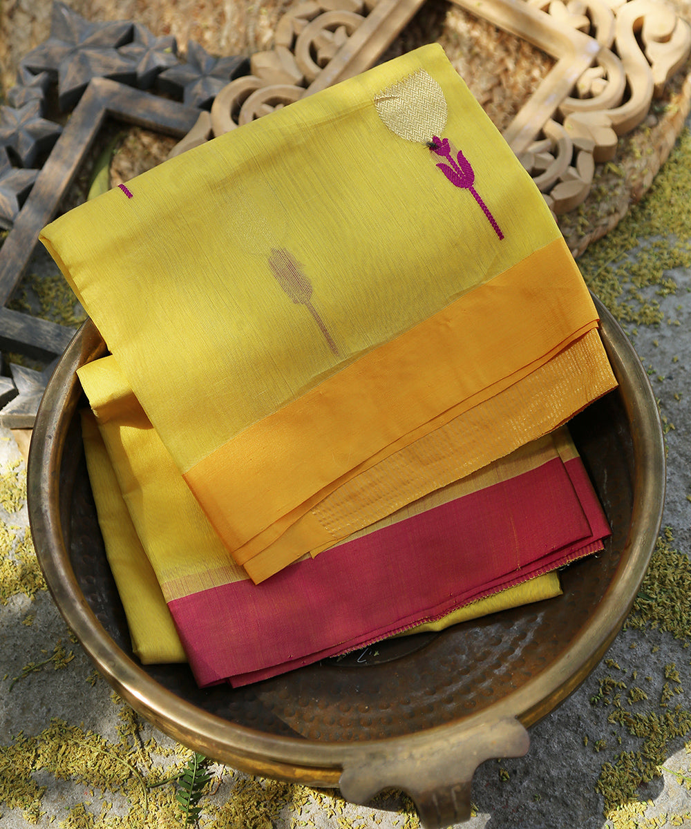 Handloom_Yellow_Eknaliya_Cotton_Silk_Chanderi_Dupatta_With_Zig_Zag_Flower_Motif_WeaverStory_01