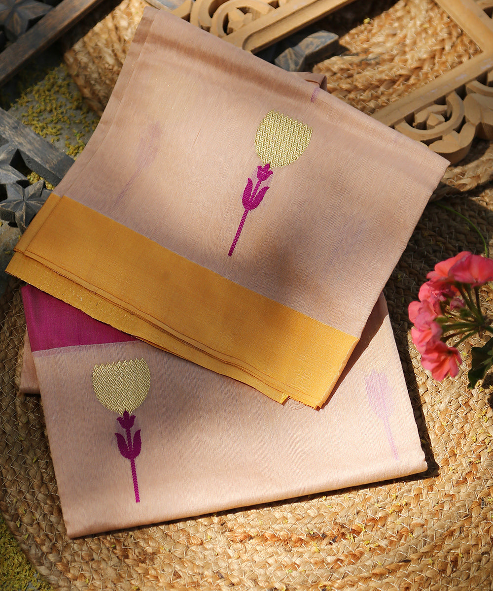 Light_Pink_Handloom_Eknaliya_Cotton_Silk_Chanderi_Dupatta_With_Zig_Zag_Flower_Motif_WeaverStory_01