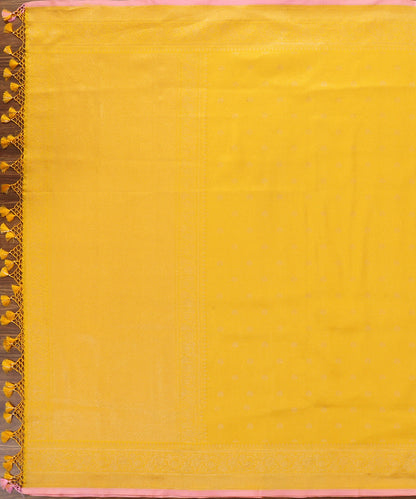 Yellow_Handloom_Pure_Katan_Silk_Zari_Tanchoi_Banarasi_Dupatta_WeaverStory_02