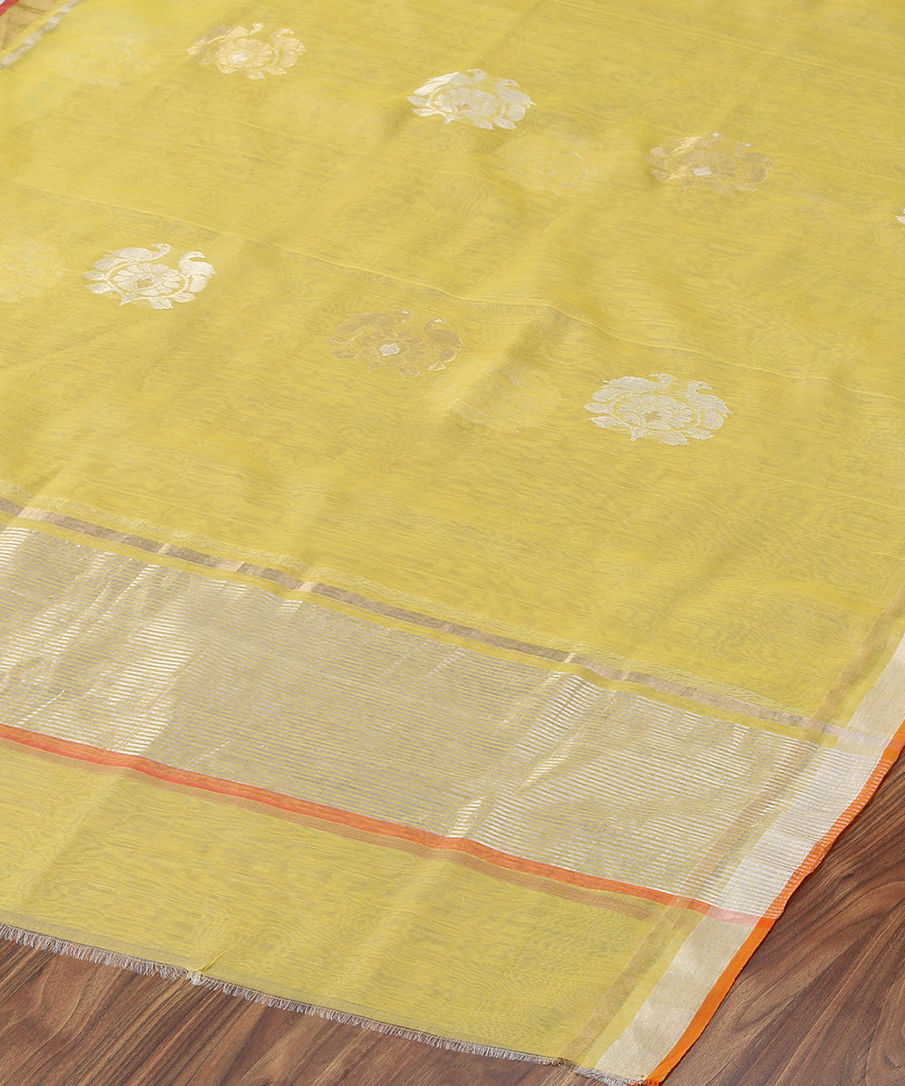 Handloom_Lime_Green_Floral_Motif_Eknaliya_Cotton_Chanderi_Dupatta_WeaverStory_03