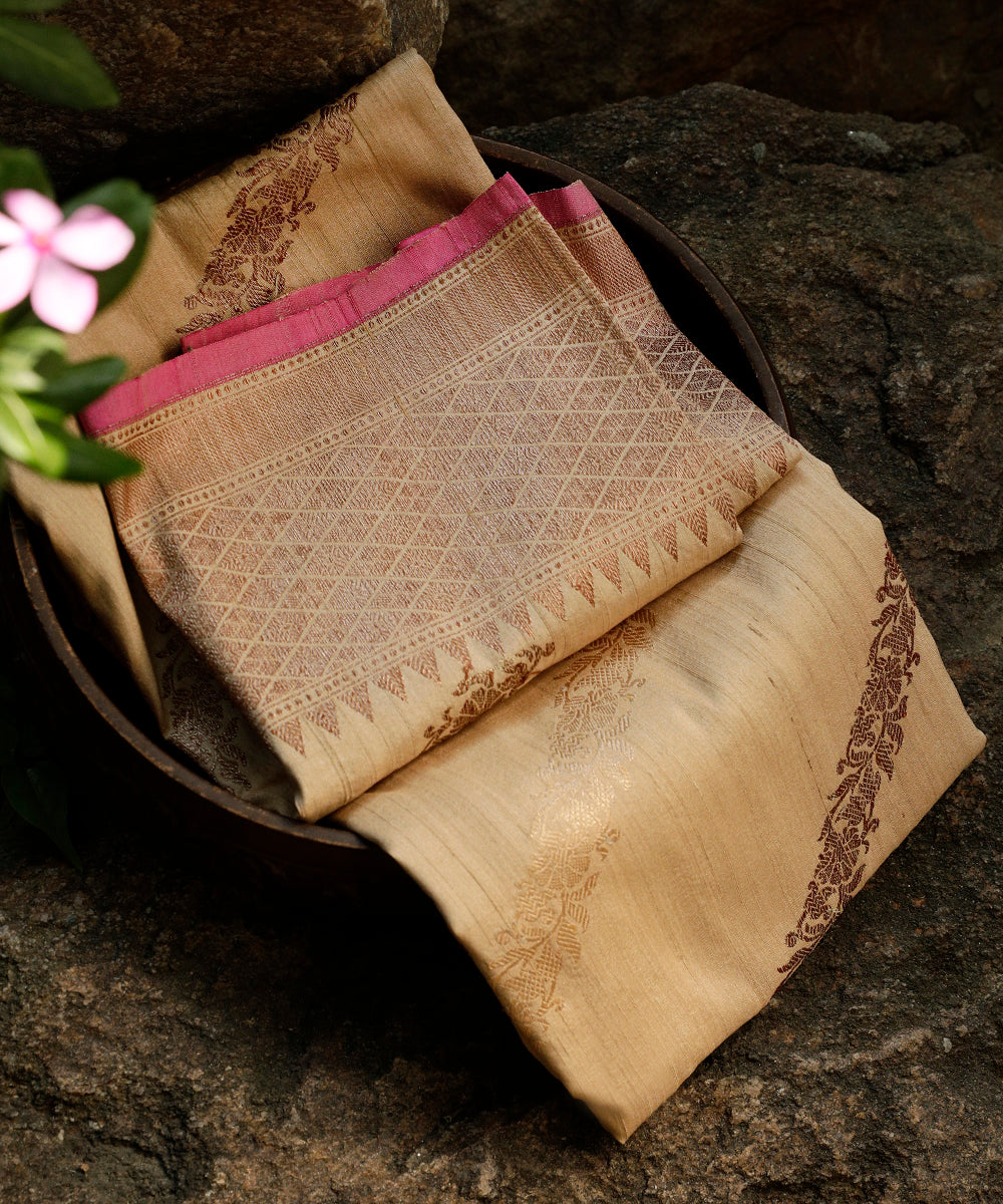Handloom_Cream_Tussar_Silk_Banarasi_Dupatta_With_Aada_Jaal_WeaverStory_01