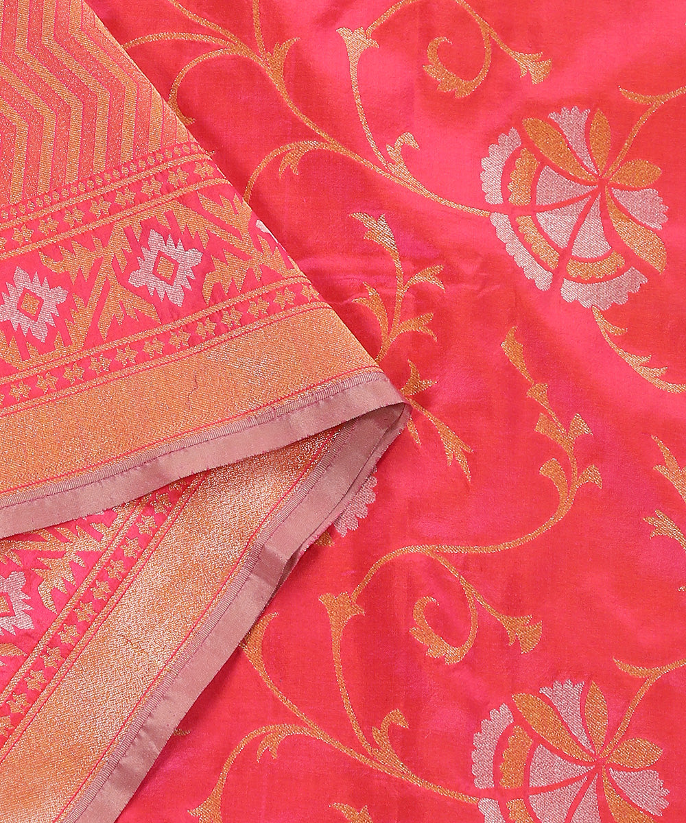 Pink_Handloom_Pure_Katan_Silk_Banarasi_Dupatta_With_Sona_Rupa_Jaal_WeaverStory_04