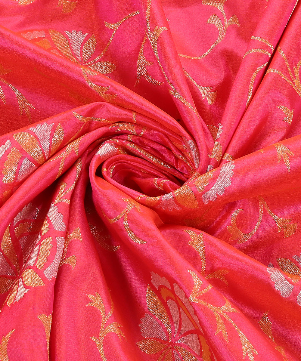 Pink_Handloom_Pure_Katan_Silk_Banarasi_Dupatta_With_Sona_Rupa_Jaal_WeaverStory_05