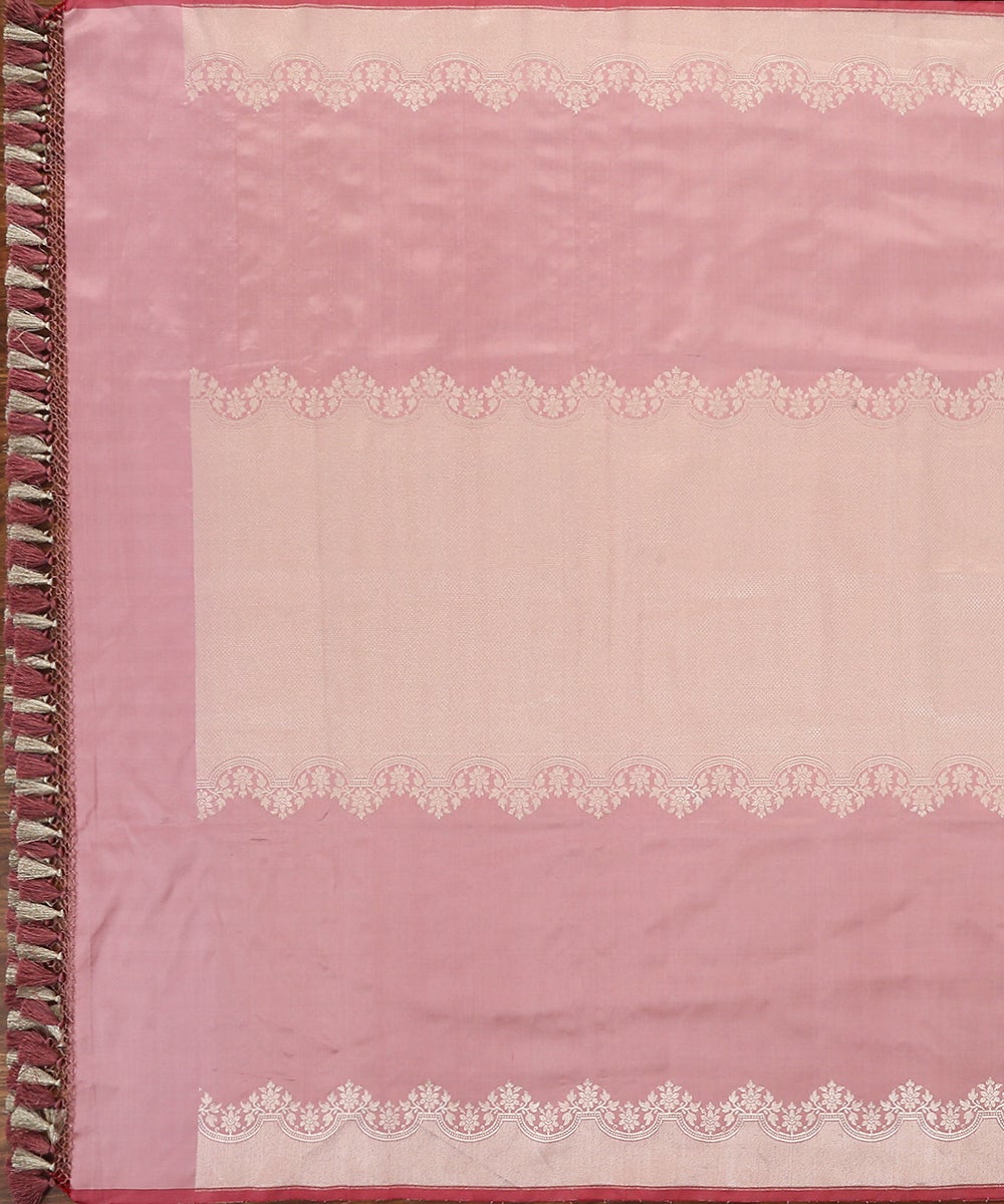 Handloom_Blush_Pink_Pure_Katan_Silk_Banarasi_Dupatta_with_Kadhwa_Border_WeaverStory_02