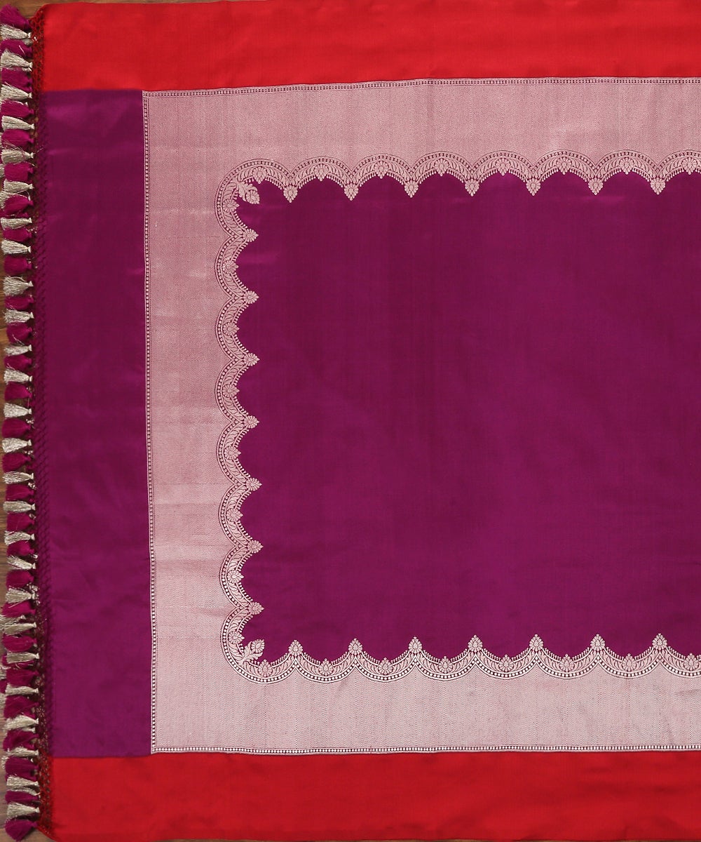 Handloom_Purple_Kadhwa_Pure_Katan_Silk_Banarasi_Dupatta_With_Silver_Zari_Red_Border_WeaverStory_02