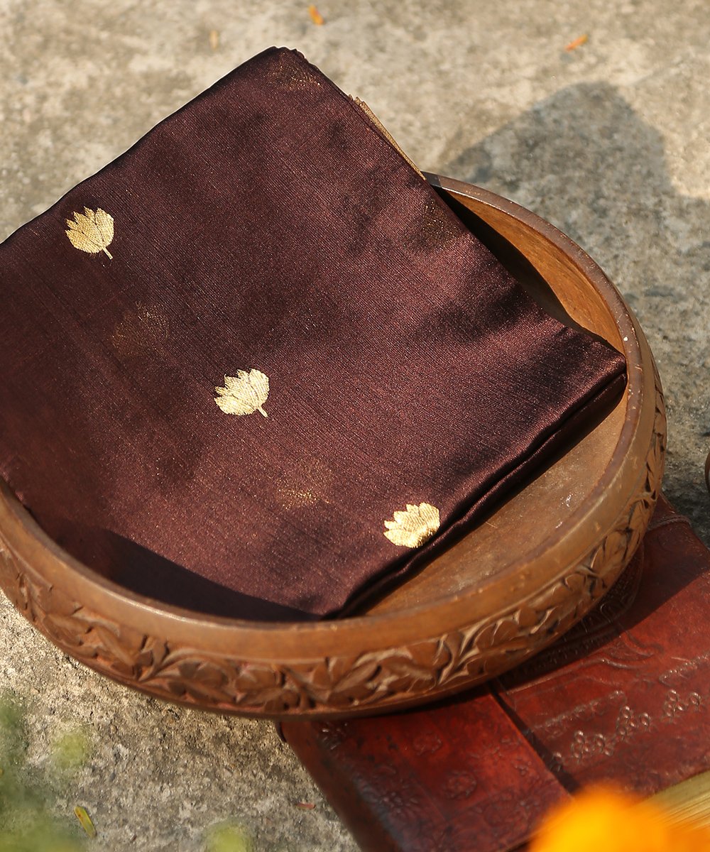 Handloom_Wine_Pure_Chanderi_Silk_Eknaliya_Chanderi_Dupatta_with_Tulip_Boota_WeaverStory_01