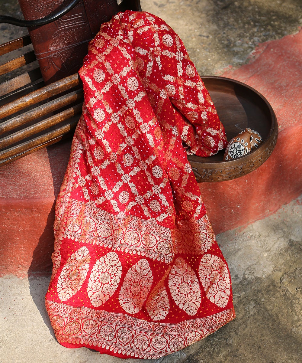 Red_Georgette_Cutwork_Handloom_Banarasi_Bandhej_Dupatta_with_Golden_Zari_Jaal_WeaverStory_01