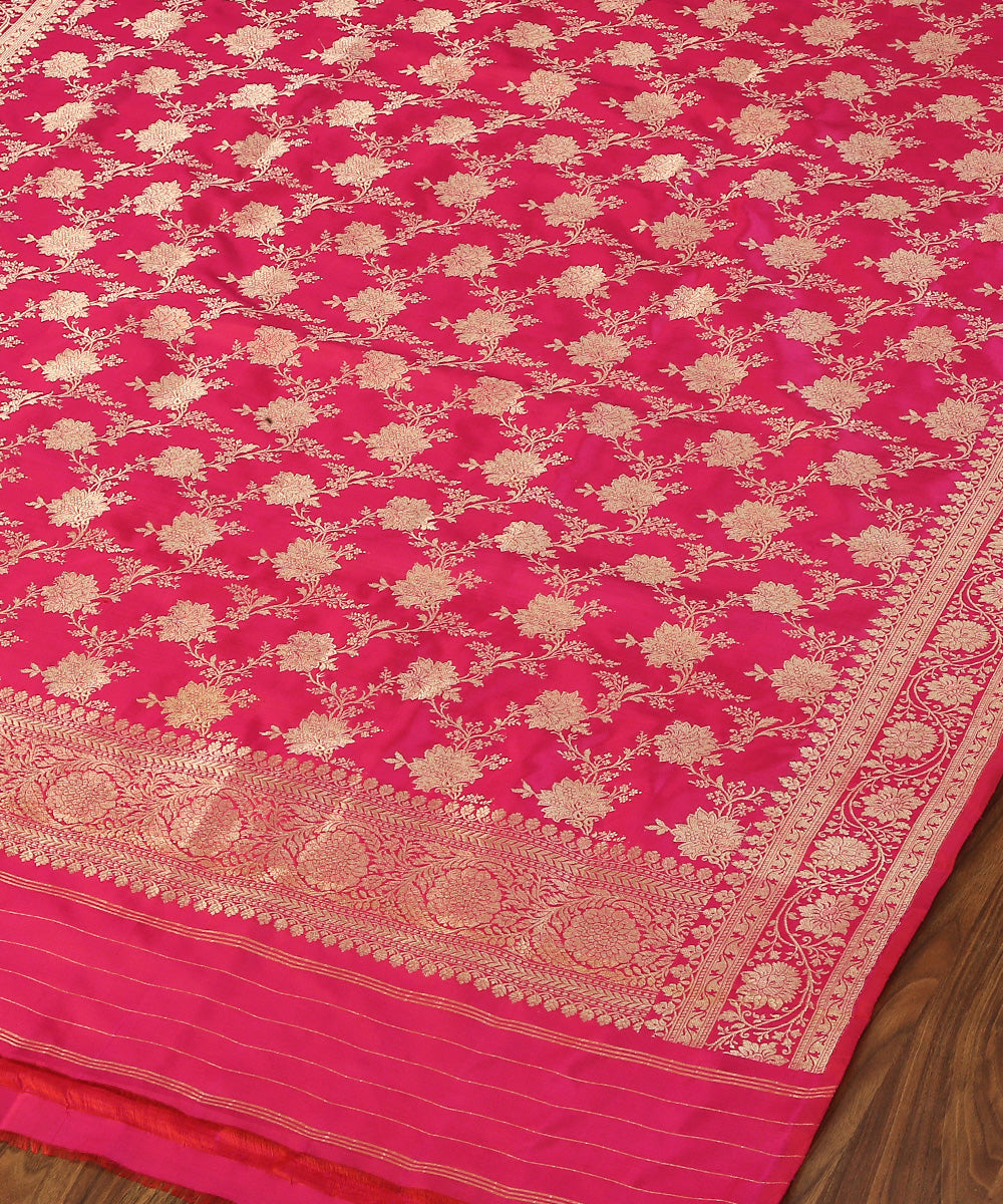 Handloom_Pink_Pure_Katan_Silk_Banarasi_Dupatta_with_Floral_Jaal_WeaverStory_03