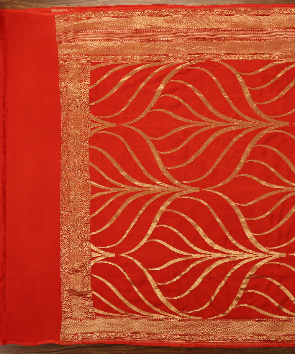 Handloom_Orange_Zig_Zag_Gold_Zari_Weave_Banarasi_Georgette_Dupatta_WeaverStory_02