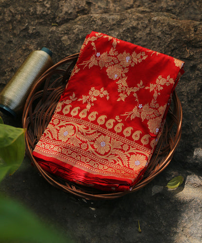 Handloom_Red_Kadhwa_Jangla_Pure_Katan_Silk_Banarasi_Dupatta_WeaverStory_01