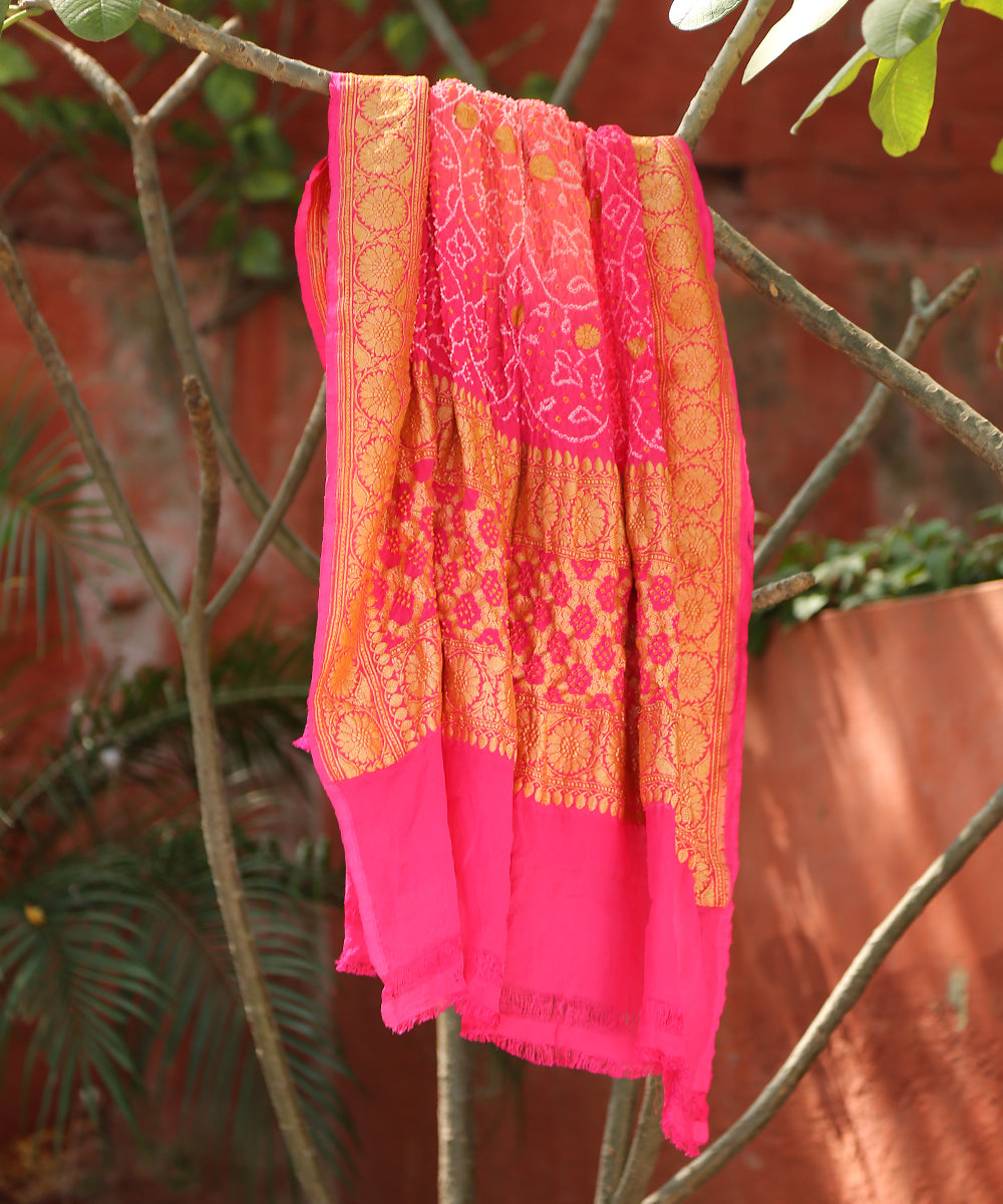 Pink_And_Peach_Handloom_Georgette_Banarasi_Bandhej_Dupatta_WeaverStory_01