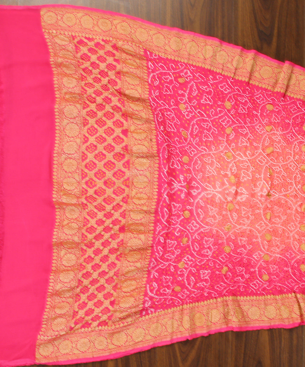 Pink_And_Peach_Handloom_Georgette_Banarasi_Bandhej_Dupatta_WeaverStory_02