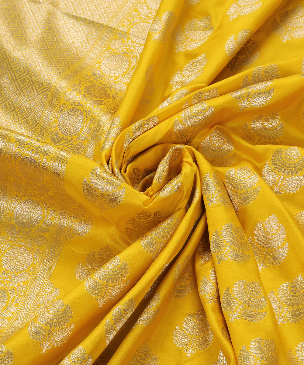 Yellow_Handloom_Pure_Katan_Silk_Banarasi_Dupatta_with_Cutwork_Booti_WeaverStory_05