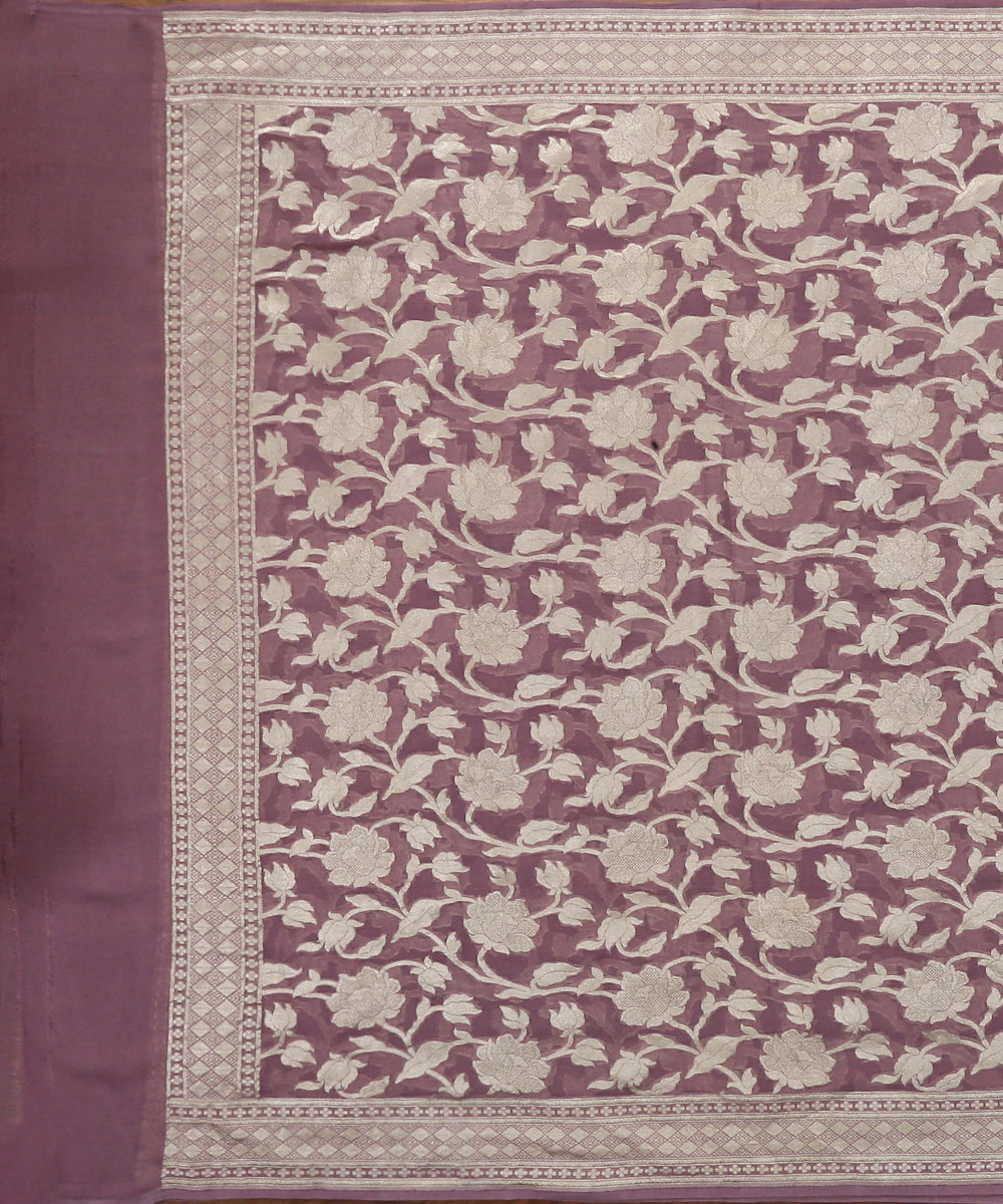 Handloom_Mauve_Cutwork_Banarasi_Georgette_Dupatta_with_Floral_Jaal_WeaverStory_02