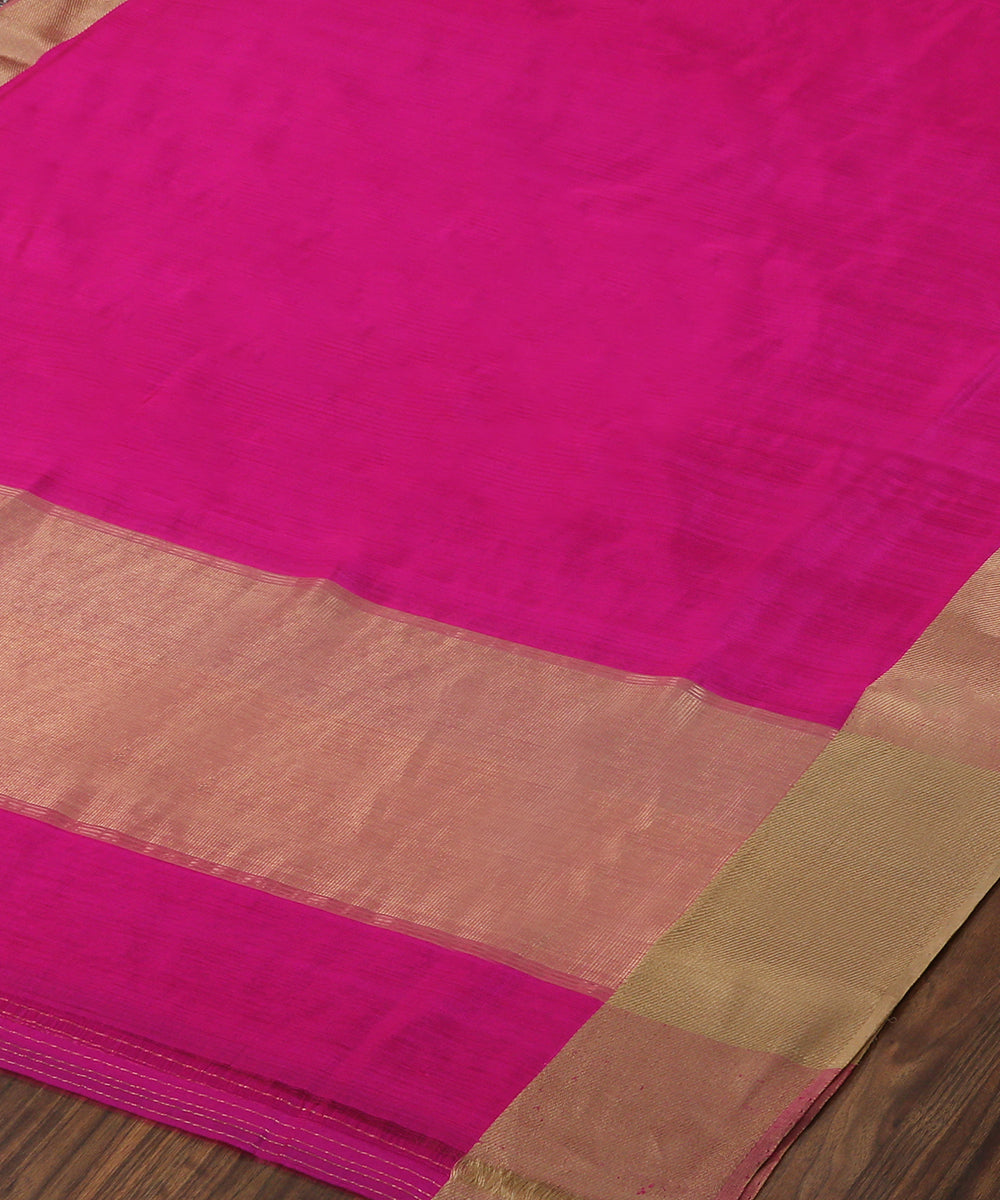 Pink_Handloom_Plain_Silk_Chanderi_Dupatta_With_Zari_Border_WeaverStory_03