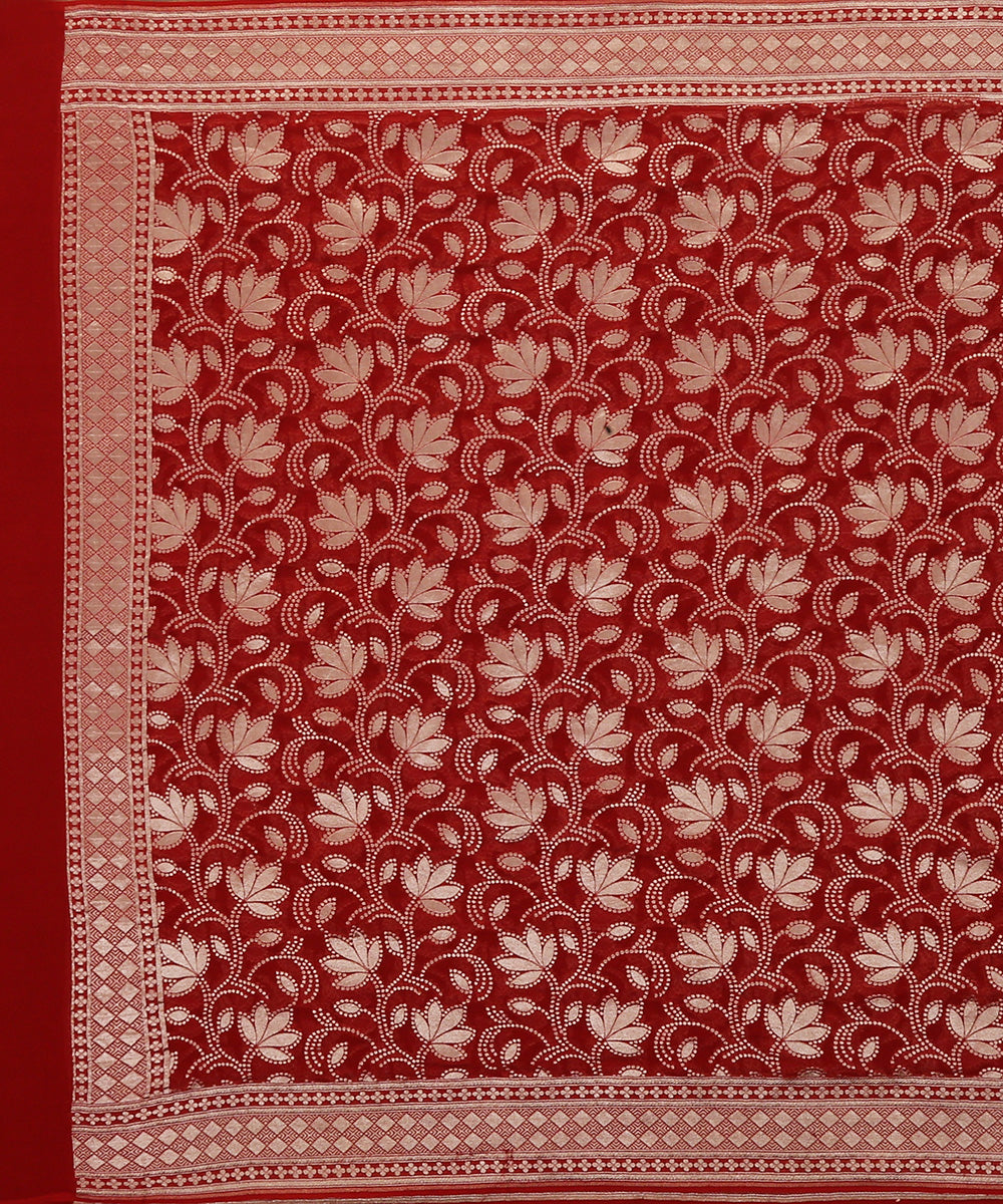 Handloom_Red_Georgette_Banarasi_Dupatta_with_Floral_Cutwork_Jaal_WeaverStory_02