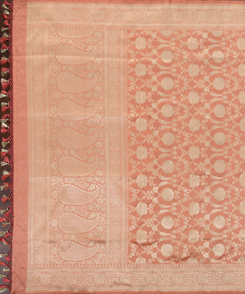 Handloom_Peach_Pure_Katan_Silk_Jangla_Banarasi_Dupatta_WeaverStory_02