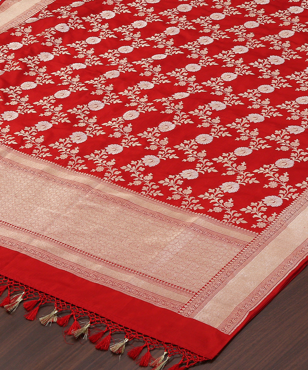 Handloom_Red_Pure_Katan_Silk_Sona_Rupa_Banarasi_Dupatta_WeaverStory_03