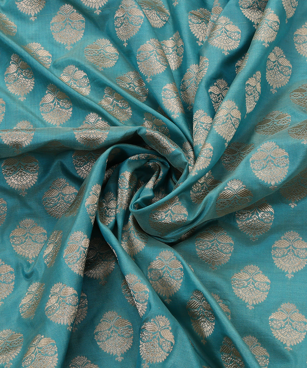 Handloom_Aqua_Pure_Katan_Silk_Banarasi_Dupatta_With_Ashrafi_Booti_WeaverStory_05