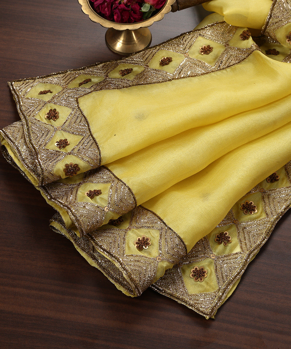 Handloom_Lemon_Yellow_Pure_Organza_Dupatta_With_Hand_Embroidery_Zardozi_WeaverStory_01