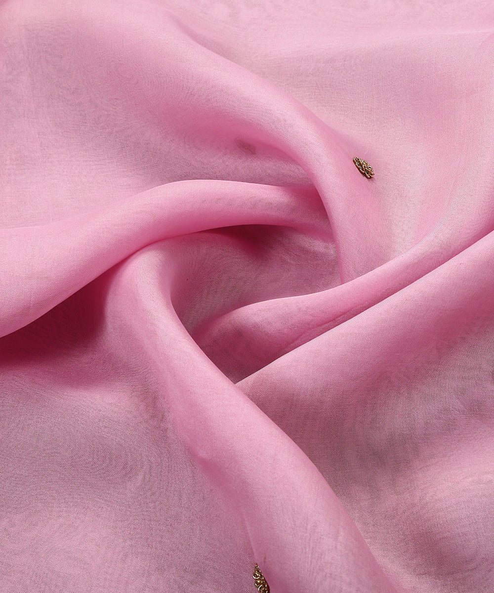 Pink_Handloom_Pure_Organza_Dupatta_With_Scalloped_Hand_Embroidered_Zardozi_Border_WeaverStory_05