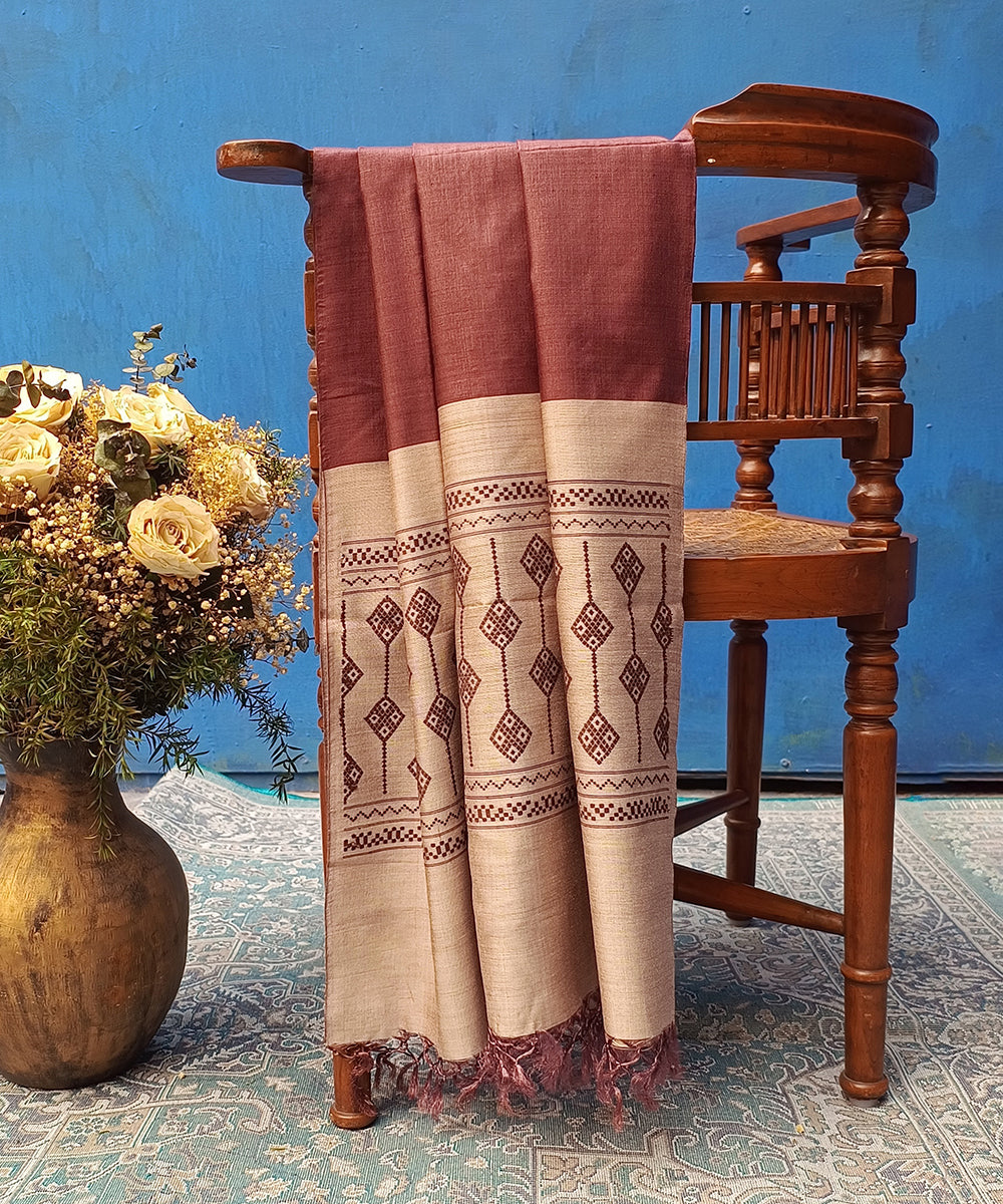 Handloom_Onion_Pink_Pure_Kosa_Silk_Dupatta_With_Geometrical_Beige_Palla_WeaverStory_01