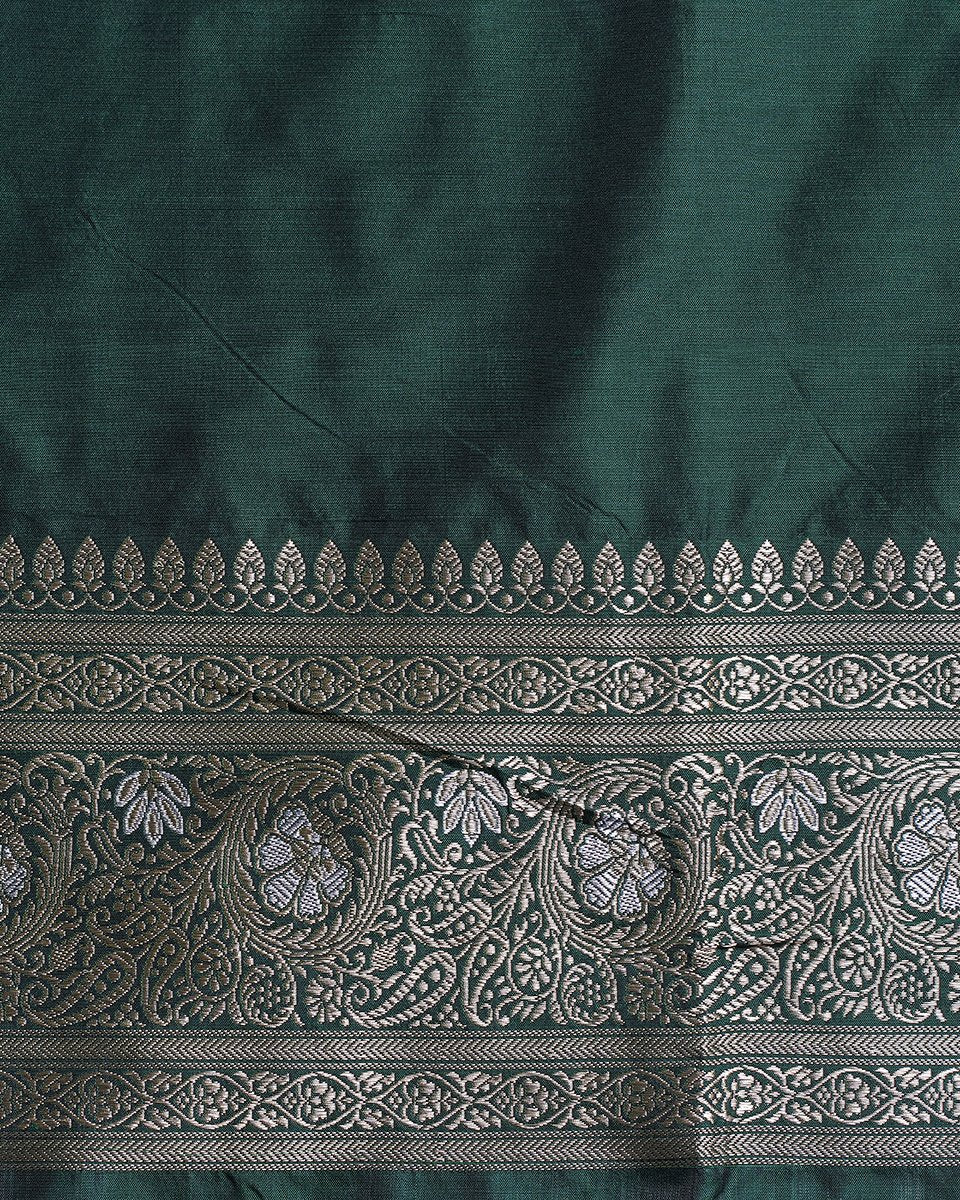 Emerald_Green_Handloom_Banarasi_Saree_with_Intricate_Jangla_Design_WeaverStory_05