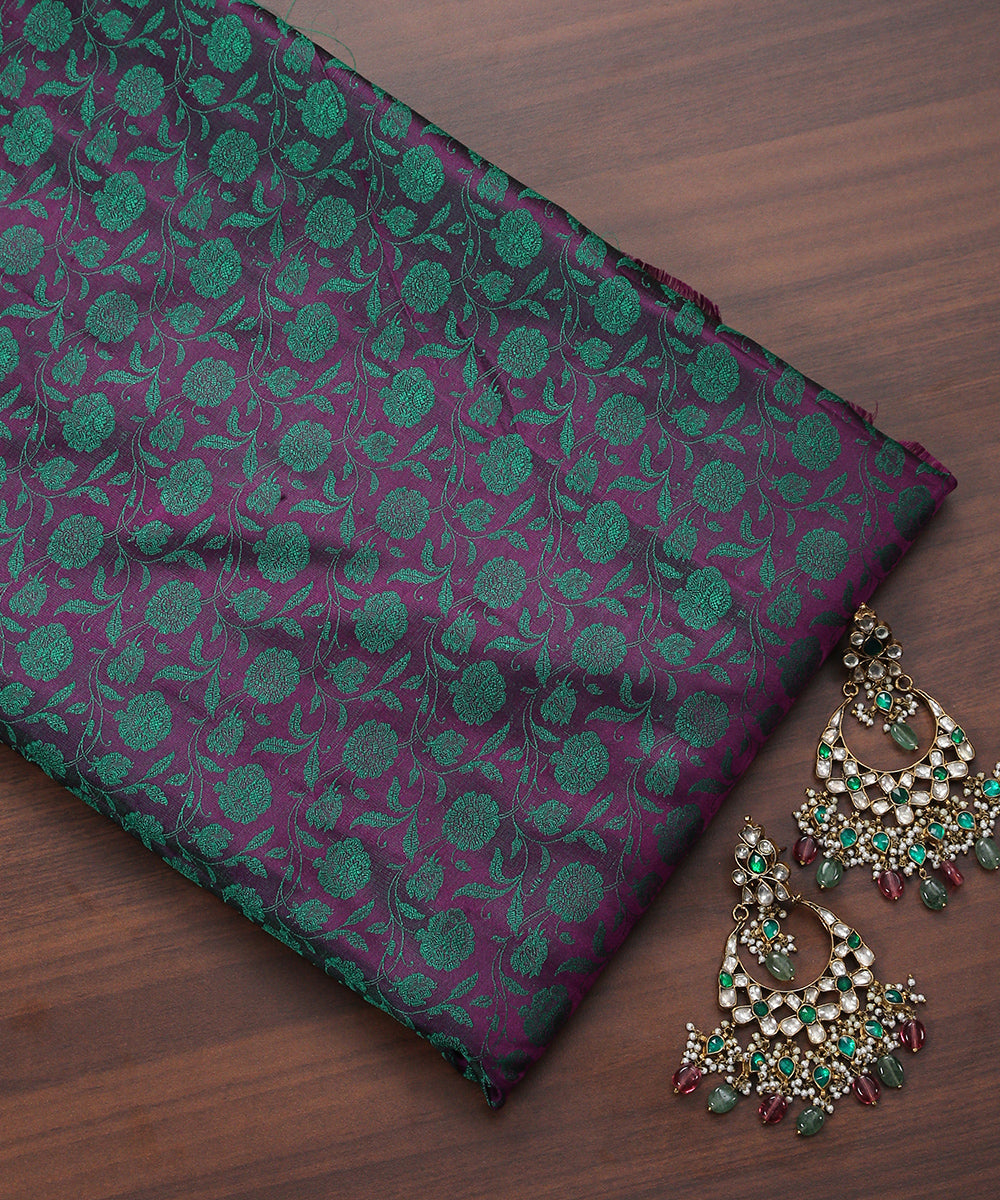 Handloom_Green_And_Purple_Pure_Katan_Silk_Tanchoi_Banarasi_Fabric_with_Floral_Jaal_WeaverStory_01