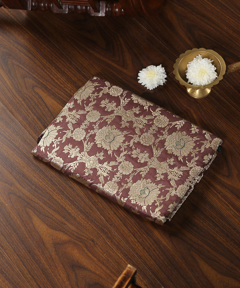 Brown_Handloom_Pure_Katan_Silk_Banarasi_Fabric_With_Odhna_Jaal_WeaverStory_01