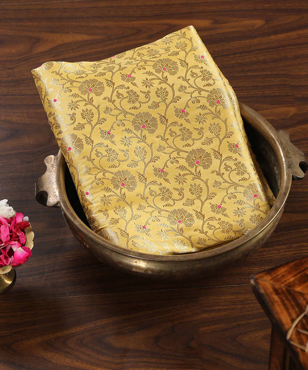 Yellow_Handloom_Brocade_Pure_Katan_Silk_Banarasi_Fabric_With_Pink_Meenakari_WeaverStory_01