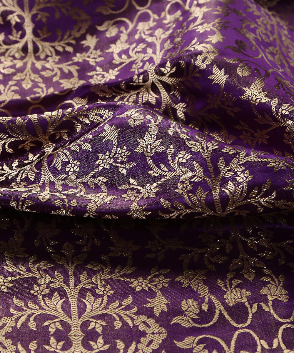 Handloom_Purple_Satin_Silk_Brocade_Banarasi_Fabric_With_Zari_Jaal_WeaverStory_04