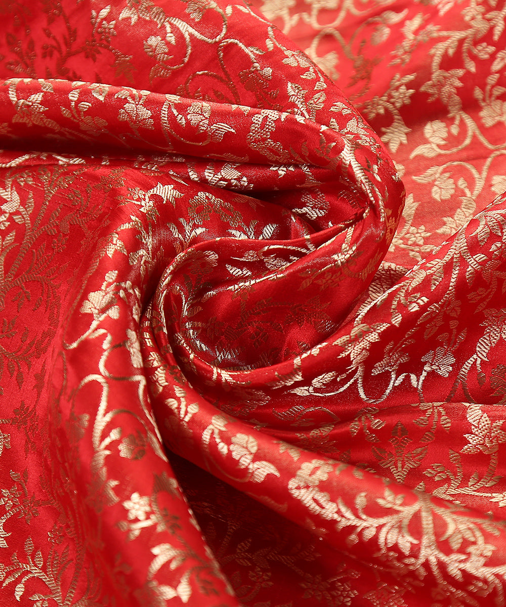 Red_Handloom_Satin_Silk_Brocade_Banarasi_Fabric_With_Zari_Jaal_WeaverStory_05