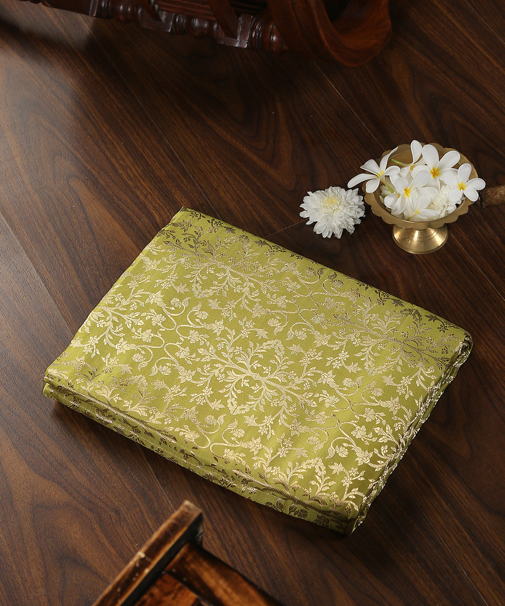Handloom_Lime_Green_Satin_Silk_Brocade_Banarasi_Fabric_With_Zari_Work_WeaverStory_01