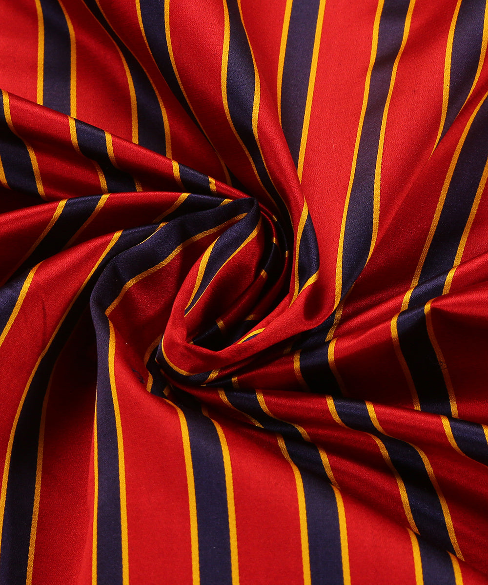 Handloom_Red_And_Blue_Pure_Satin_Silk_Striped_Banarasi_Fabric_WeaverStory_05